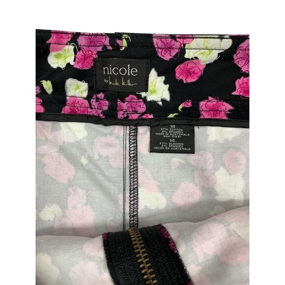 Nicole Miller Women's Short Black Floral Skirt - Picture 3 of 5
